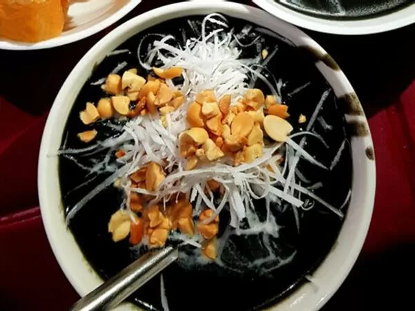 Sủi Dìn & Chè Vừng - Trần Nguyên Hãn