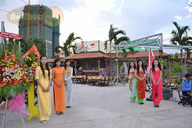 Làng Ẩm Thực 3 Cua