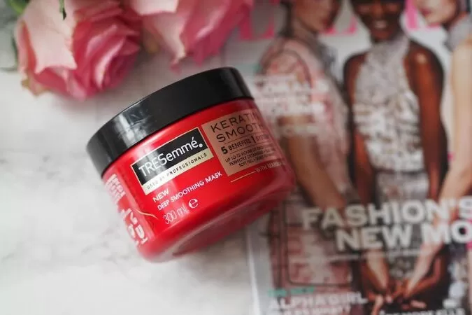 Kem ủ tóc TRESemmé Keratin Smooth