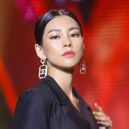 Tình yêu màu nắng