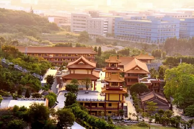 Tiếng Khách Gia