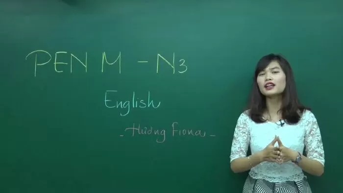 Cô Hương Fiona (Tiếng Anh)