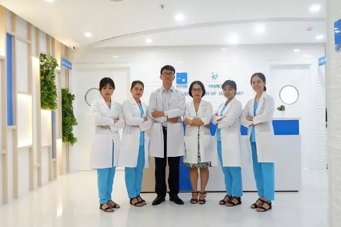 Liên hệ với bác sĩ