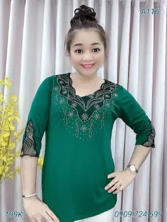 Shop quần áo trung niên Phương