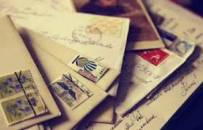 Cuối năm gửi thư về nhà trình báo