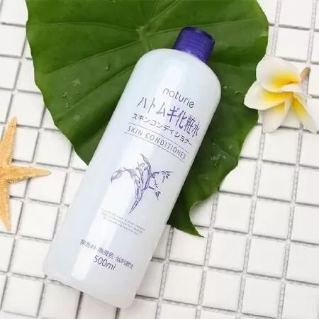 Toner Naturie Hatomugi Skin Conditioner