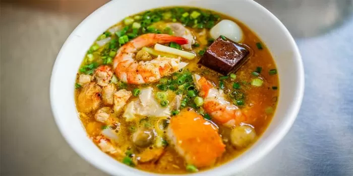 Bánh Canh Cua Gia Truyền Cô Dung