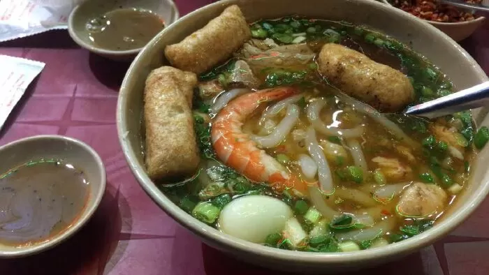 Bánh Canh Cua Út Lệ