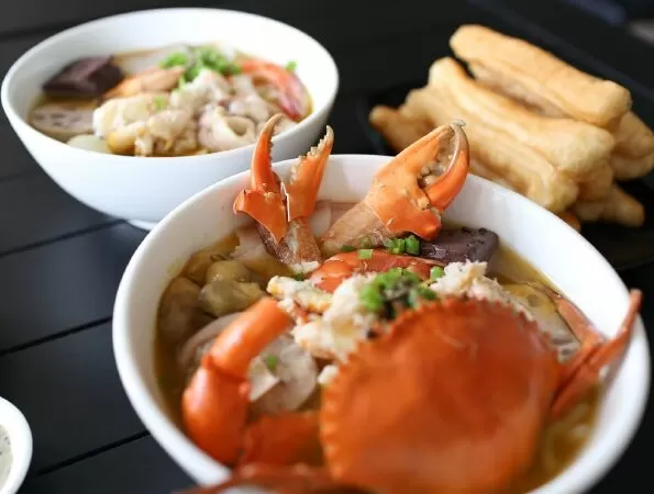 Bánh Canh Cua Ngon Bà Hạt