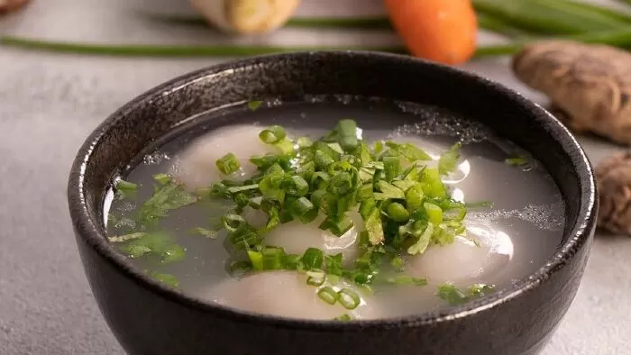 Bánh Trôi Nhân Thịt