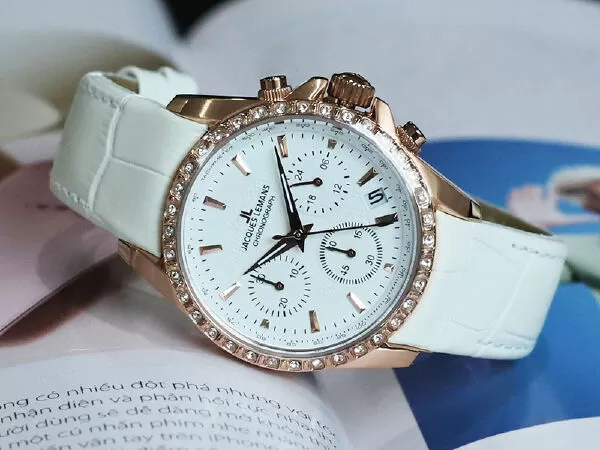 Đăng Quang Watch