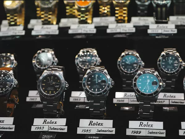 Shop Watch