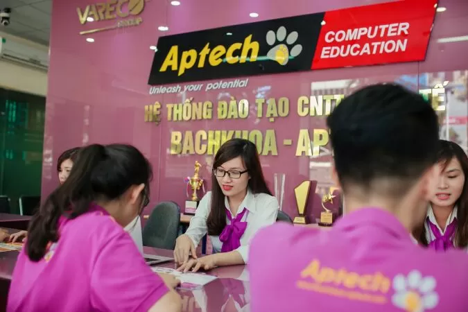Bách khoa Aptech