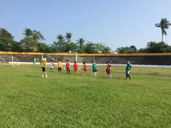 Sân bóng đá Quân khu 5