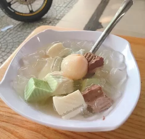 Quán chè Liên