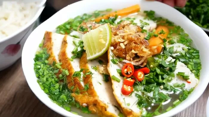 Bún chả cá Đà Nẵng số 8 Phan Xích Long