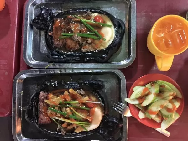 Bít tết số 6 Hòe Nhai – Hà Cúc