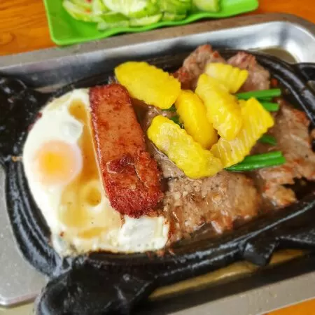 Bít Tết Số 3 Hòe Nhai