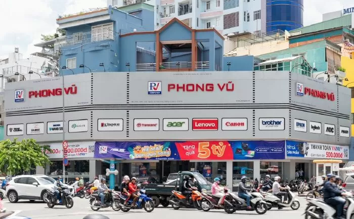 Cửa hàng Phong Vũ