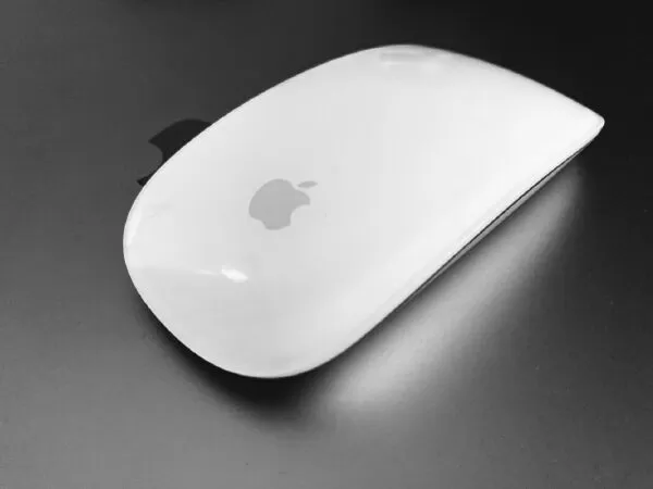 Chuột không dây Apple