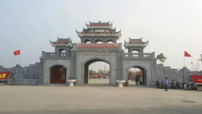 Đền Xương Giang