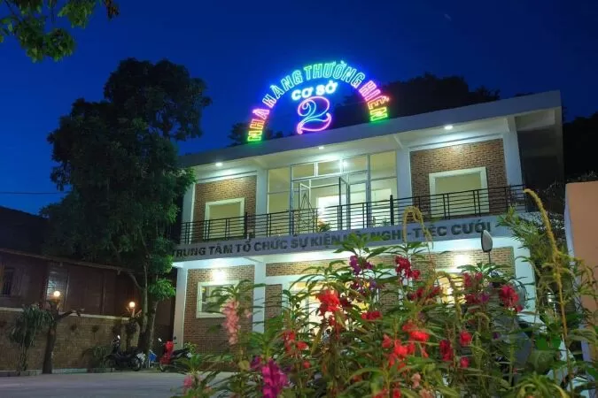 Nhà hàng Thường Hiền
