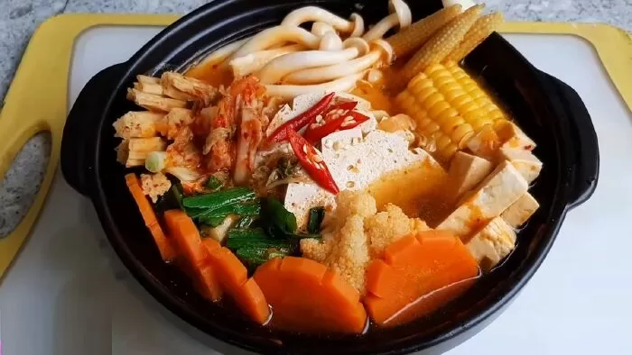 Nhà Hẻm