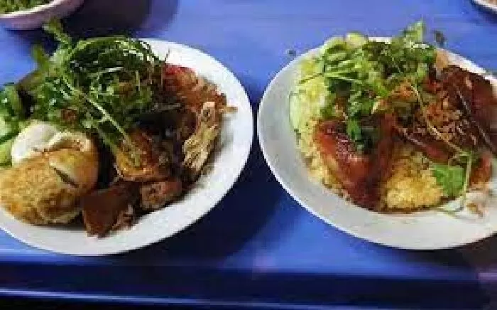 Xôi gà cay