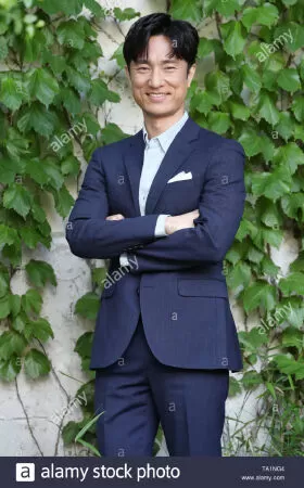 Bác Sĩ Trại Giam