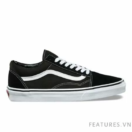 Top 10 đôi sneaker giá cả học sinh, ai cũng nên có trong tủ giày