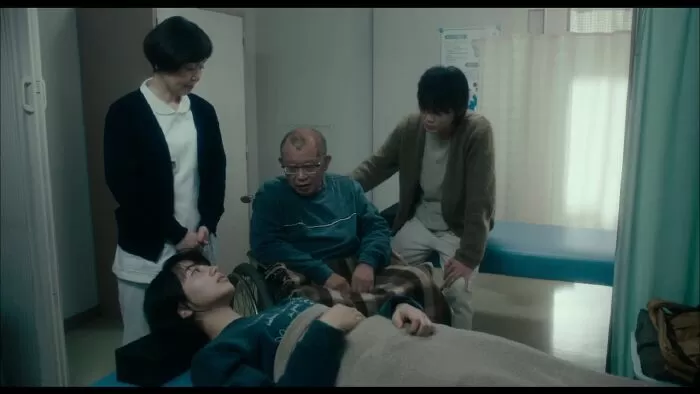 Gia Đình Của Những Người Dưng - Family Of Strangers