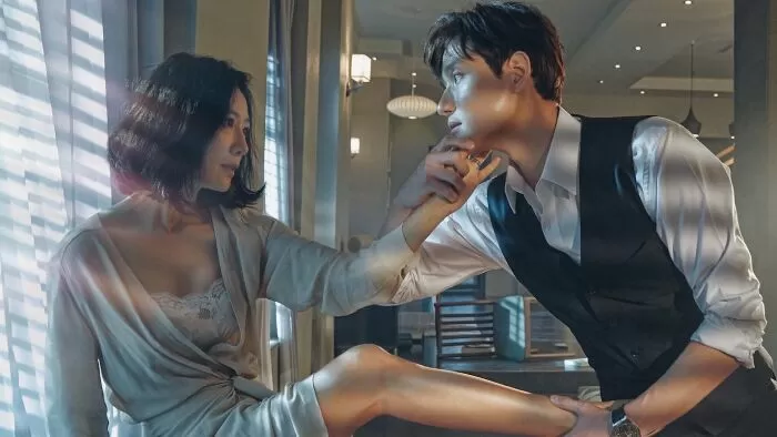 Thế Giới Hôn Nhân - The World Of The Married (2020)