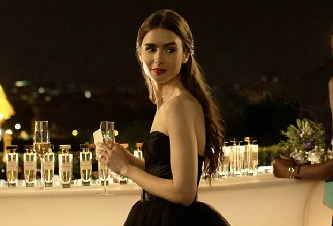 Emily In Paris (2020)