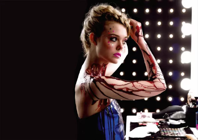 The Neon Demon (2016) / Ác quỷ sàn catwalk