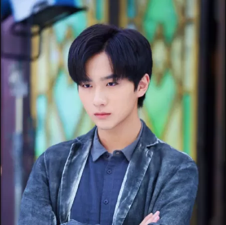 Một Mảnh Băng Tâm Tại Ngọc Hồ - Ice Heart in Jade Pot (2021)