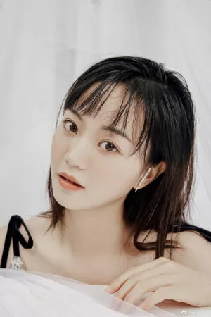 Không Thể Ôm Lấy Em - I Can Not Embrace You (2017)