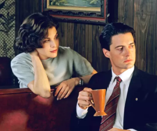 Twin Peaks / Thị trấn Twin Peaks