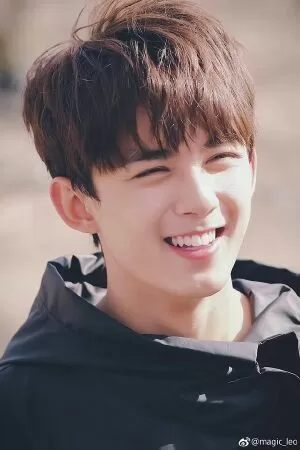 Ngô Lỗi - Trường Ca Hành (2021)