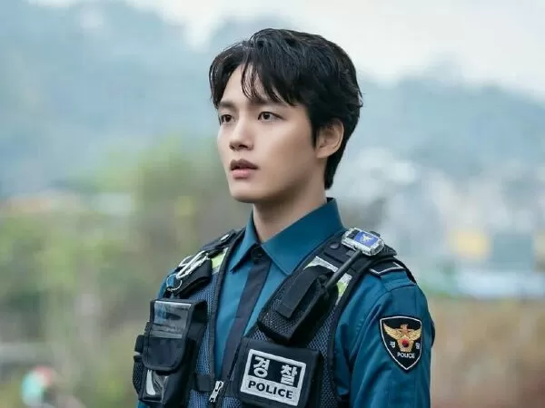 Vượt Ra Tội Ác - Beyond Evil (2021)