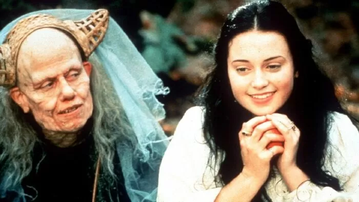 Snow White: A Tale of Terror / Bạch Tuyết: Truyện kinh hoàng