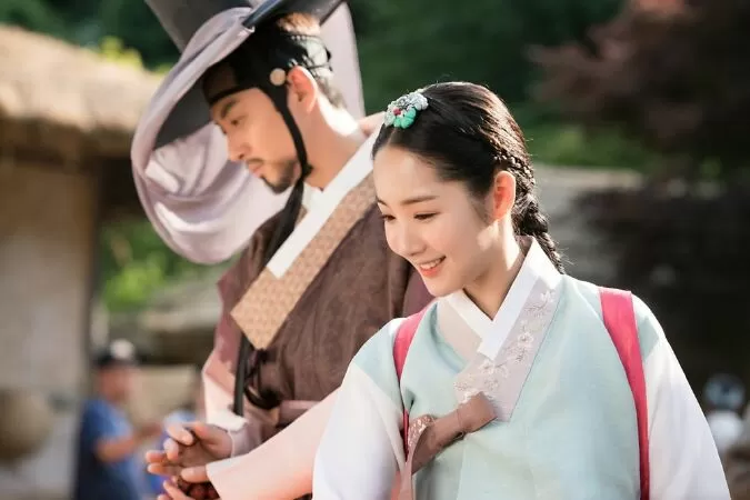Bảy ngày làm vương hậu (2017)