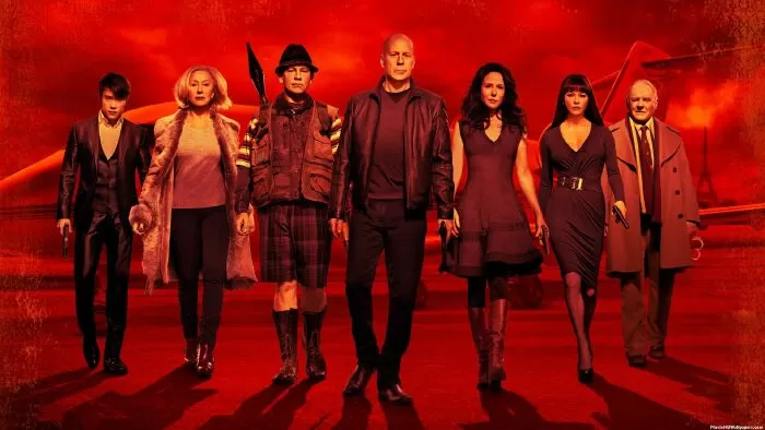 Red (2013) – CIA tái xuất