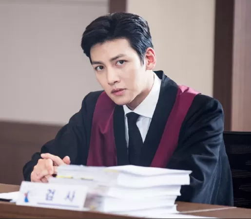 Đối Tác Đáng Ngờ - Suspicious Partner (2017)