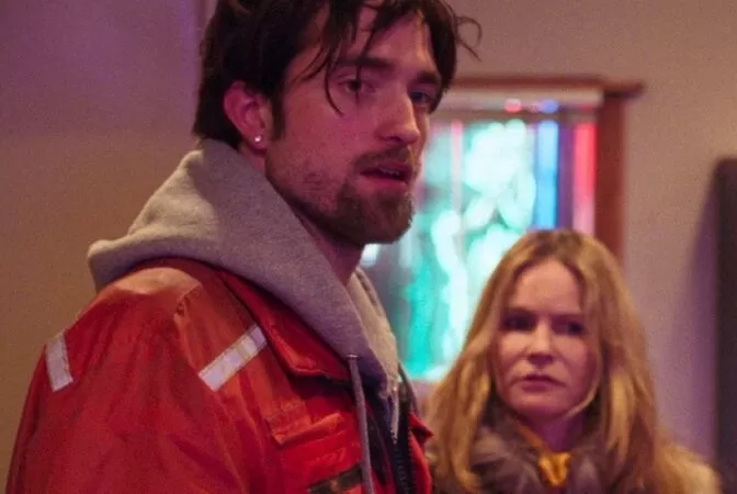 Good time (2017) – Thời khắc quyết định