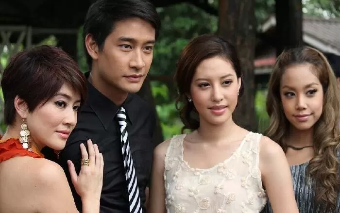 Chuyện Tinh Lọ Lem - Dork Soke (2012)