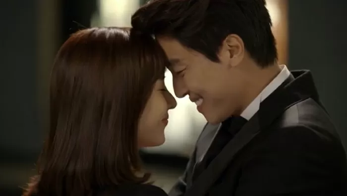 Divorce Lawyer In Love (2015)