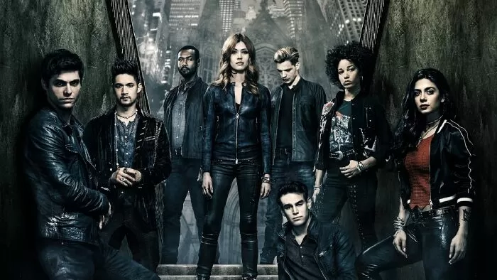 Shadowhunters (2016 - 2019) / Thợ săn bóng đêm