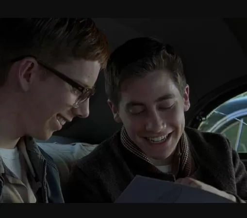 Cậu Bé Hỏa Tiễn - First Man October Sky (1999)