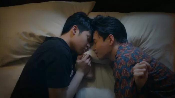 Tôi Và Ma Trong Phòng – Something In My Room (2021)