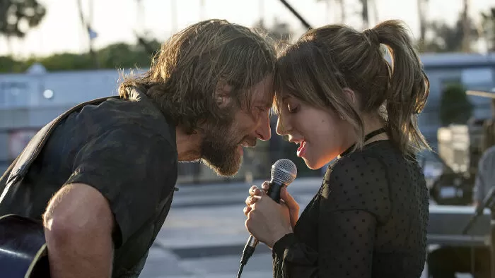 Vì sao vụt sáng - A Star is Born (2018)
